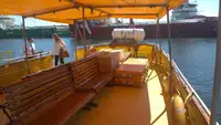 Kapal pelayaran untuk dijual