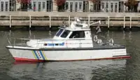 Kapal rondaan untuk dijual