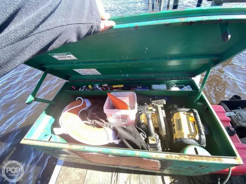 Tongkang untuk dijual