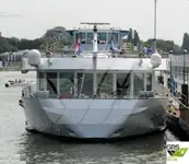 Kapal pelayaran untuk dijual