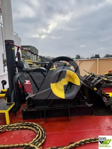 Kapal bekalan untuk dijual