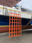 Kapal pelayaran untuk dijual