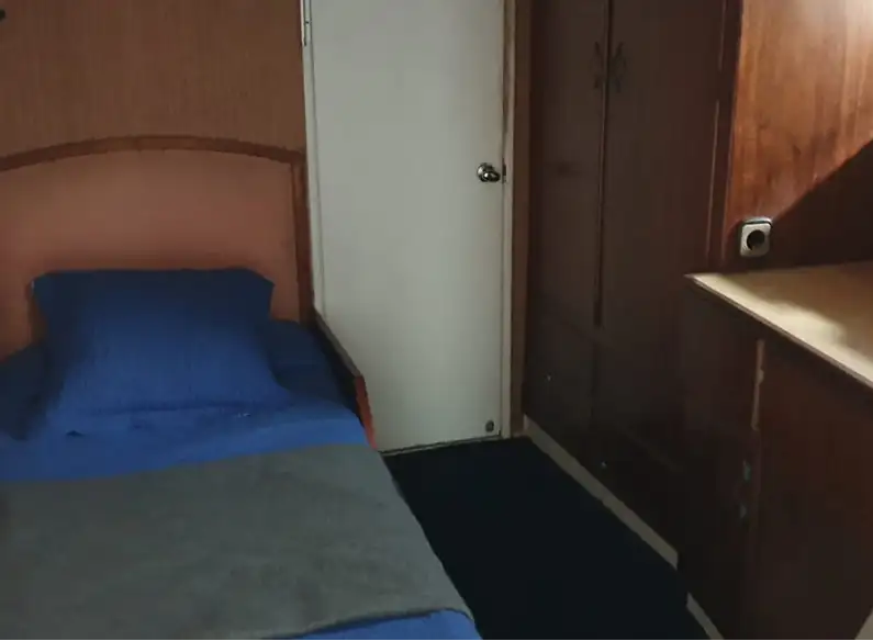 Kapal pelayaran untuk dijual