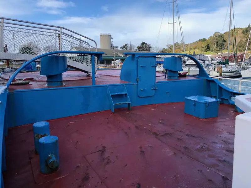 Kapal tunda untuk dijual