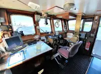 Kapal tunda untuk dijual