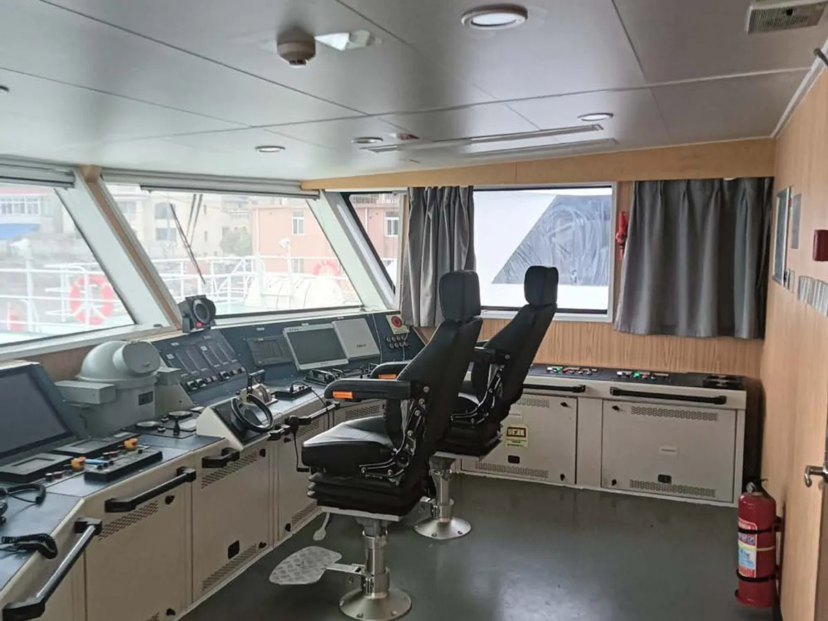 Kapal layar untuk dijual