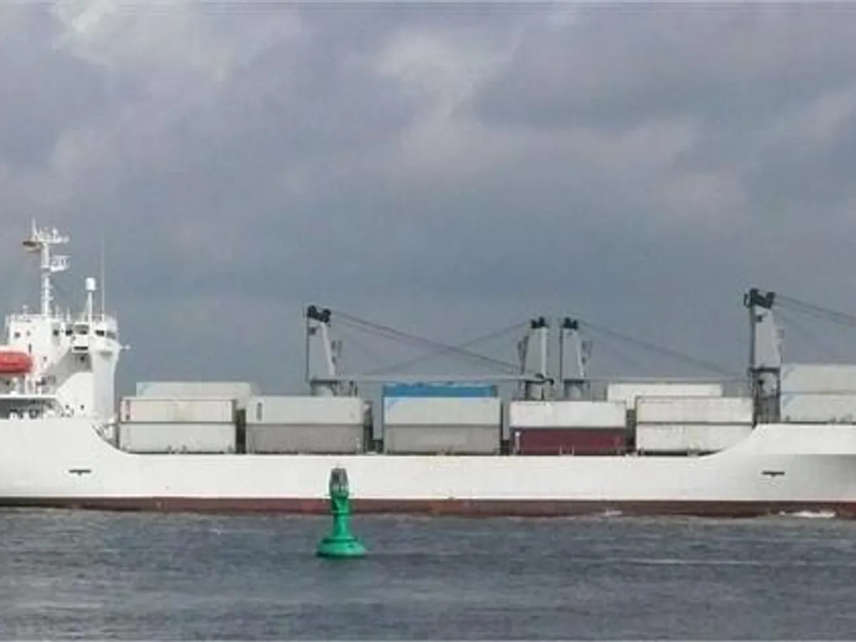 Kapal peti sejuk untuk dijual