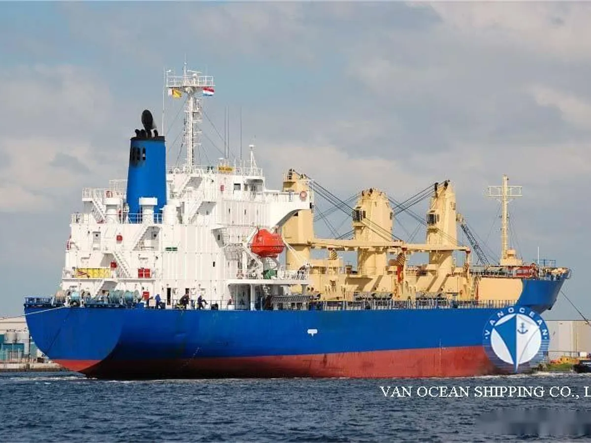 Kapal peti sejuk untuk dijual
