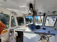 Kapal pemprosesan ikan untuk dijual