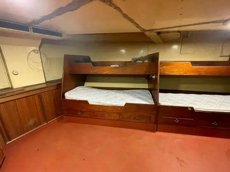 Kapal tunda untuk dijual