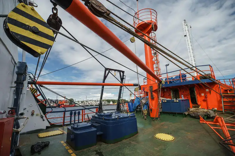 Kapal kontena untuk dijual