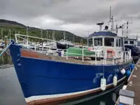 Kapal pandu untuk dijual