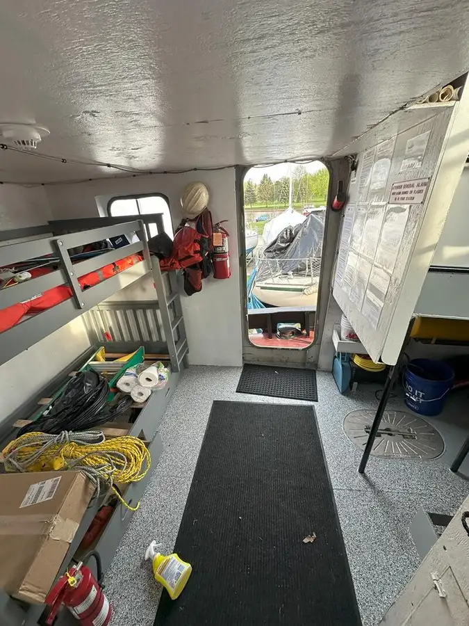 Kapal tunda untuk dijual