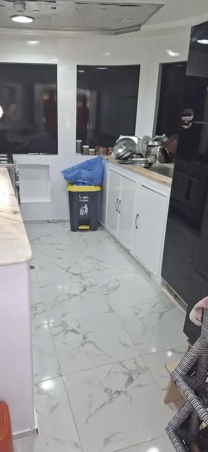 Kapal pelayaran untuk dijual