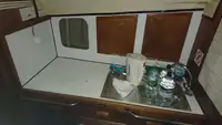 Kapal tinjauan untuk dijual