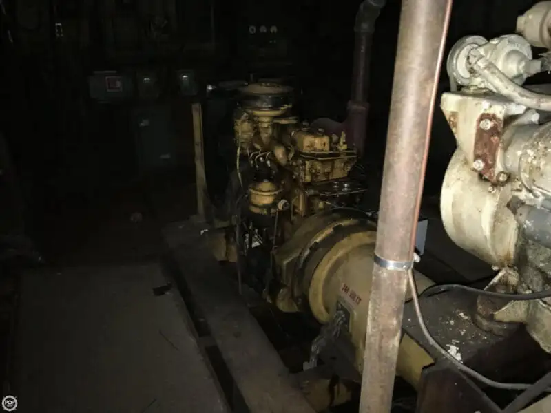 Kapal tunda untuk dijual