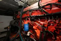 Kapal rondaan untuk dijual