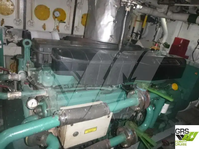 Kapal pelayaran untuk dijual