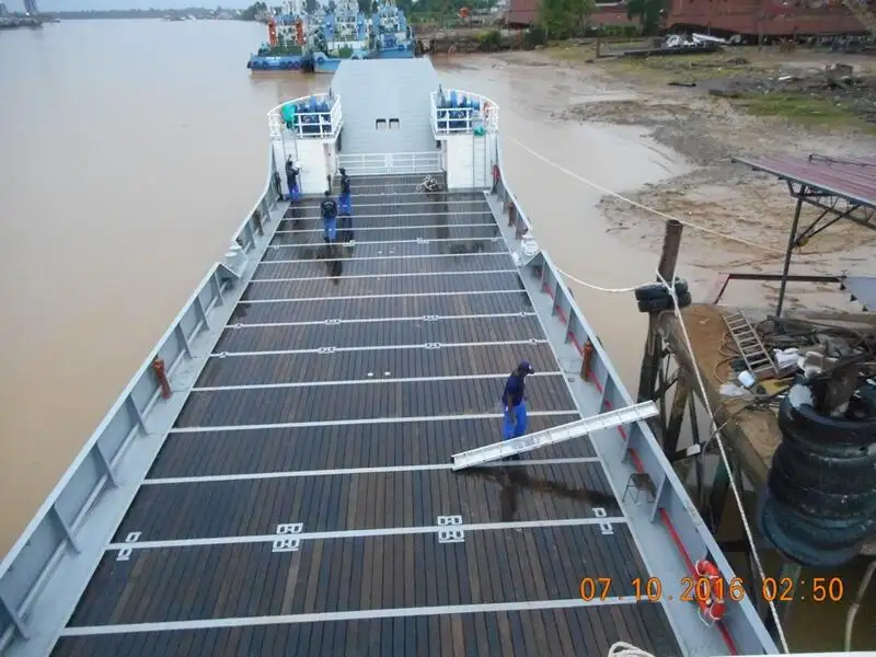 Kapal kontena untuk dijual