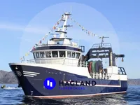 Kapal memancing untuk dijual