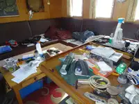 Kapal kerja untuk dijual