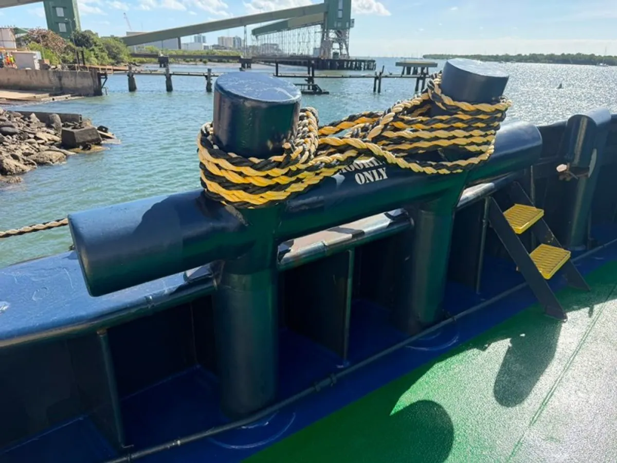 Kapal tunda untuk dijual