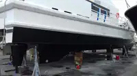 Kapal layar untuk dijual
