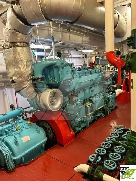 Kapal bekalan untuk dijual