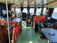 Kapal tinjauan untuk dijual