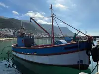 Kapal pemprosesan ikan untuk jualan