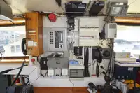 Kapal pelayaran untuk dijual