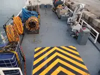 Kapal kerja untuk dijual