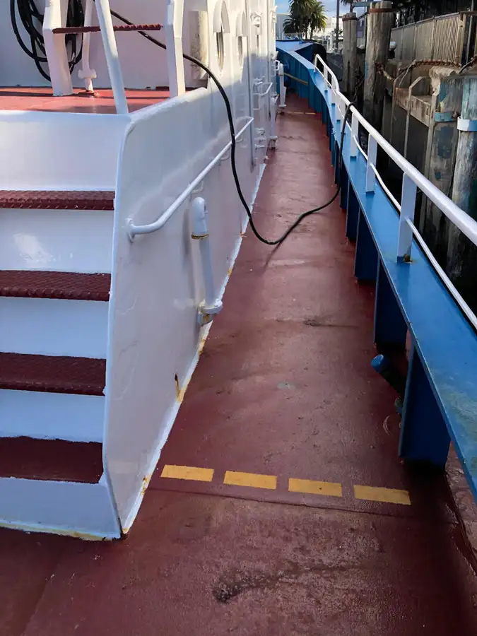 Kapal tunda untuk dijual