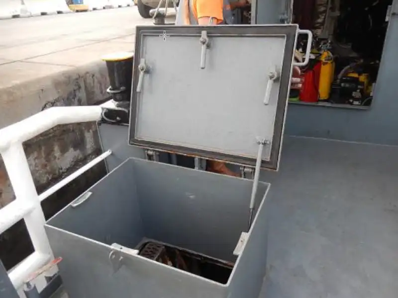 Kapal kerja untuk dijual