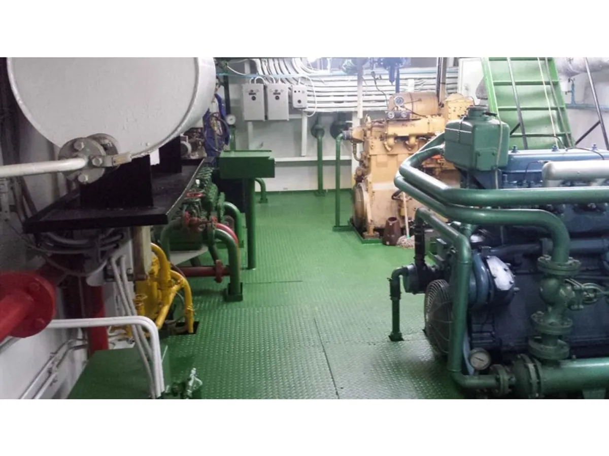 Kapal pengorek untuk dijual
