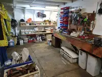 Kapal pelayaran untuk dijual