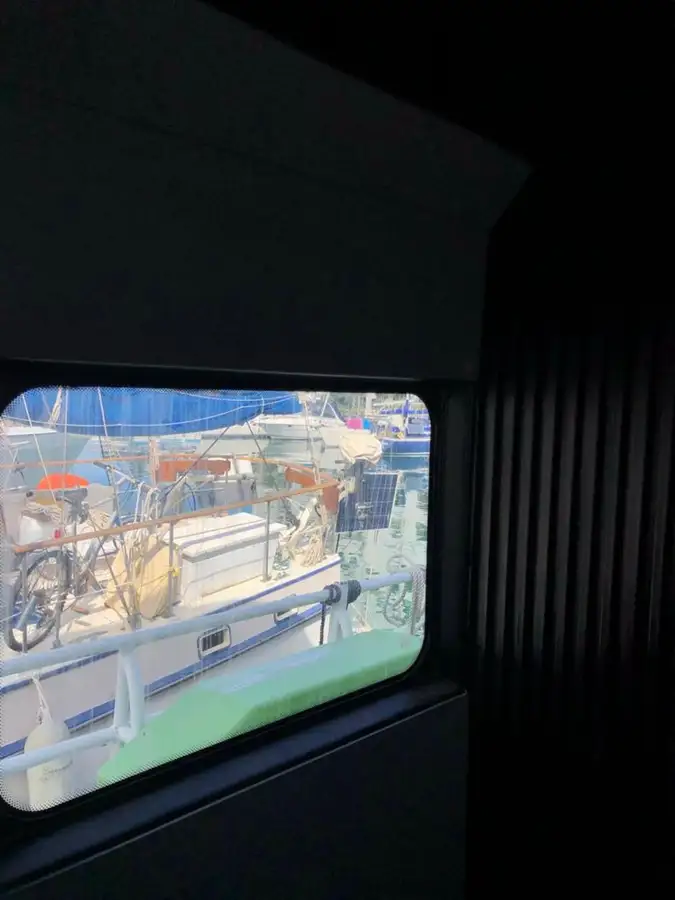 Kapal layar untuk dijual