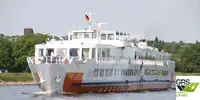 Kapal pelayaran untuk dijual