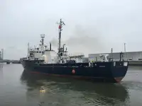 Kapal tinjauan untuk dijual