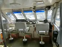 Kapal pelayaran untuk dijual