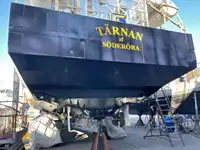 Kapal pelayaran untuk dijual