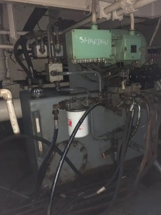 Kapal tunda untuk dijual