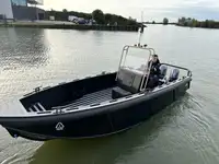 Bot peronda untuk jualan