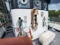 Kapal rondaan untuk dijual