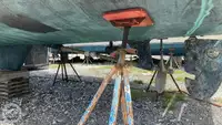 Kapal pelayaran untuk dijual