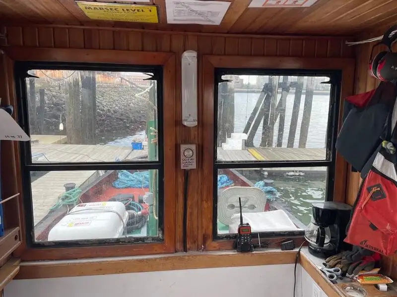 Kapal tunda untuk dijual