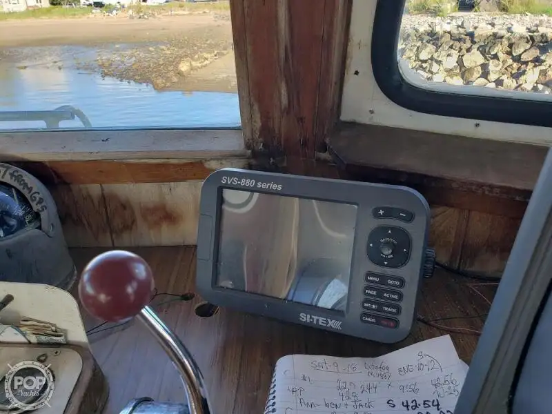 Kapal feri untuk dijual