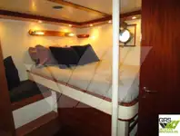Kapal kerja untuk dijual