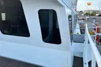 Kapal pelayaran untuk dijual