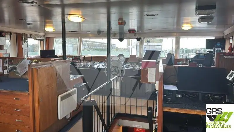 Kapal bekalan untuk dijual